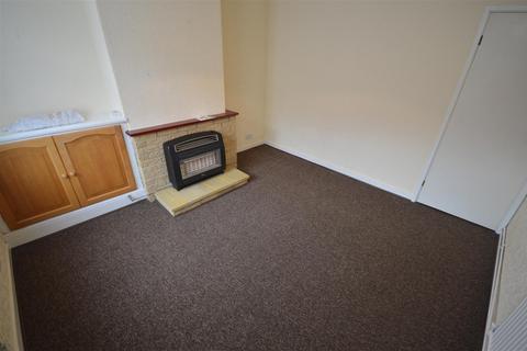 2 bedroom terraced house to rent, Latimer Street, Leicester