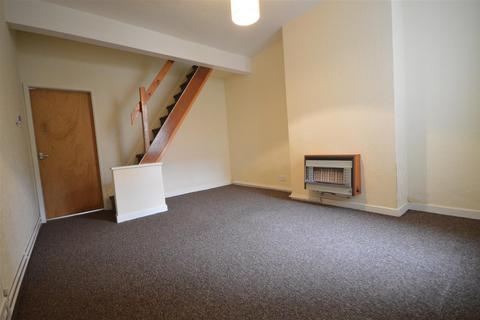 2 bedroom terraced house to rent, Latimer Street, Leicester