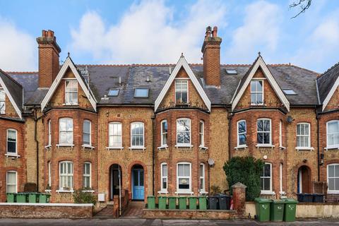 1 bedroom apartment for sale, York Road, Guildford, Surrey, GU1