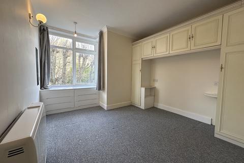 1 bedroom flat to rent, Beaufort Road, Bournemouth BH6