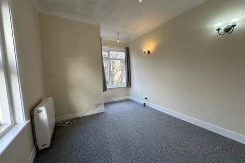 1 bedroom flat to rent, Beaufort Road, Bournemouth BH6