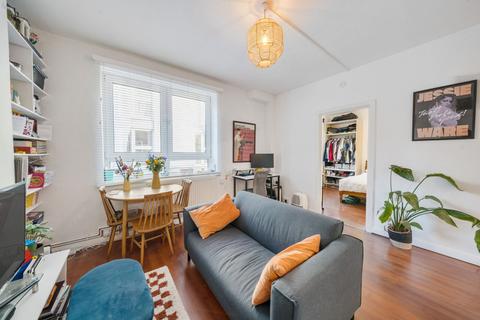 1 bedroom flat for sale, Tanner House, Tanner Street, SE1