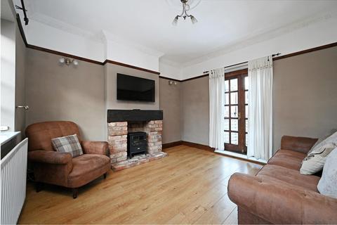 2 bedroom end of terrace house for sale, Wilson Street, Dronfield