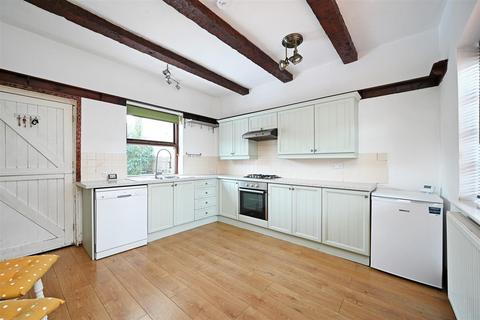 2 bedroom end of terrace house for sale, Wilson Street, Dronfield