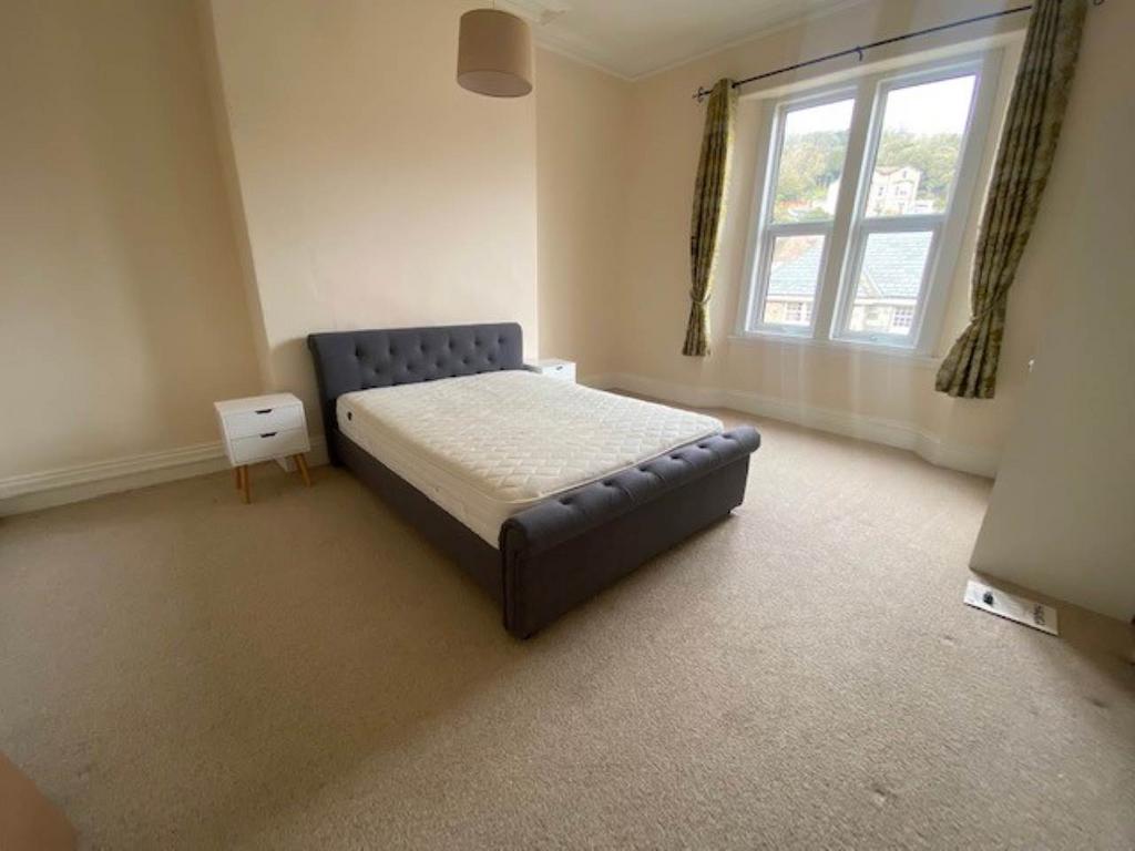 Tower walk 7 fff bed