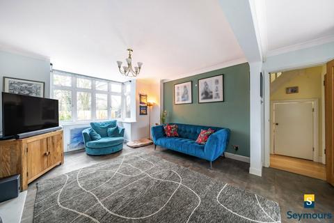 26 Rydes Avenue, Guildford, GU2 9SR