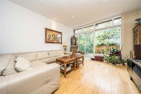 3 bedroom terraced house for sale, Mallard Place, Strawberry Hill TW1