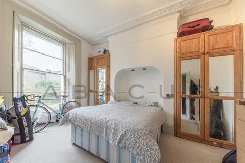 2 bedroom flat to rent, Abbots Place, London NW6