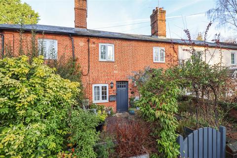 2 bedroom house for sale, Elvetham Road, Fleet GU51