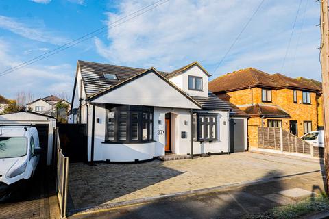 5 bedroom detached house for sale, Scarborough Drive, Leigh-on-sea, SS9