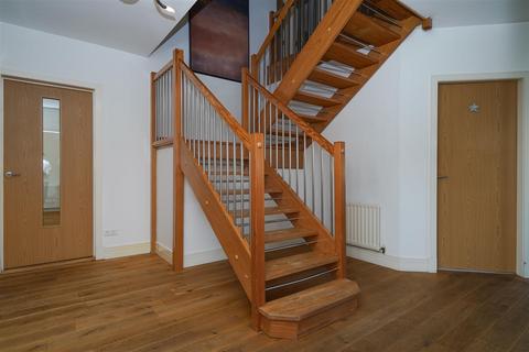 2 Bellefield Lane, Lanark, ML11 7AA