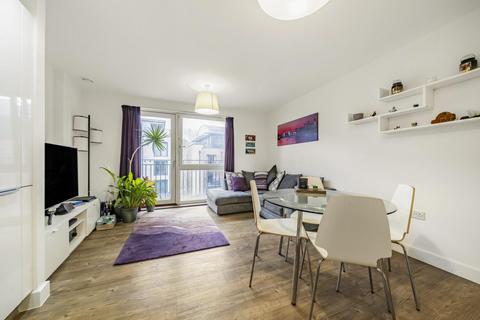 2 bedroom flat for sale, Carney Place, Brixton