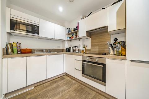 2 bedroom flat for sale, Carney Place, Brixton