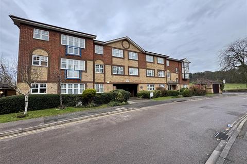 Marquis Court, Earls Meade, Luton, LU2 7LG