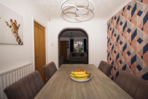 26 Hunter Drive, Radcliffe, Manchester, M26 4NL