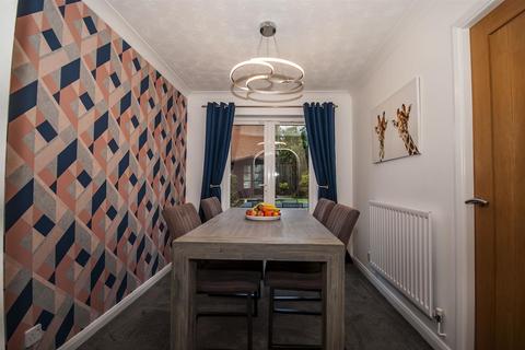 26 Hunter Drive, Radcliffe, Manchester, M26 4NL