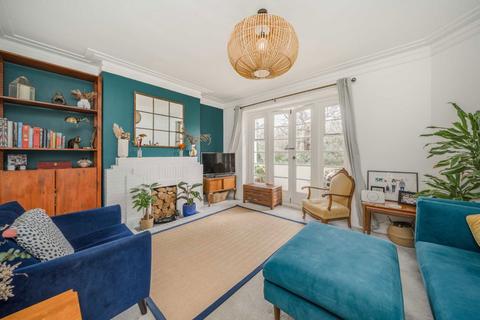 2 bedroom flat for sale, Argyle Road, London W13