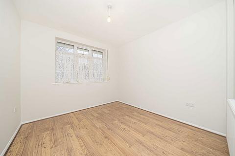 2 bedroom bungalow for sale, St. Stephens Road, Hounslow TW3