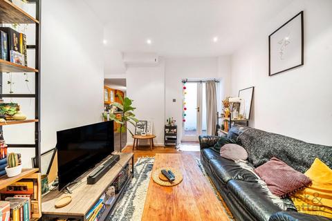 2 bedroom flat to rent, Kellett Road, Brixton, SW2