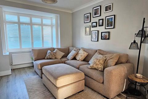 45 Somerleyton Road, Lowestoft, NR32 4RB