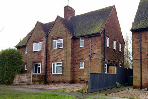 3 bedroom semi-detached house for sale, Shelthorpe Road, Loughborough, LE11