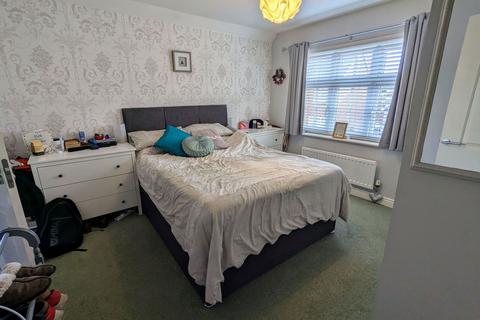 4 Clos Maes Rhedyn, Gorslas, Llanelli, SA14 6SG