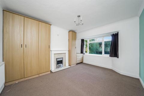 14 Sewardstone Gardens, London, E4 7QE