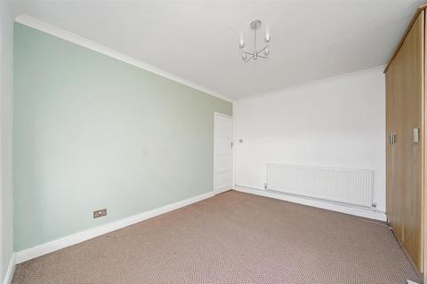 14 Sewardstone Gardens, London, E4 7QE