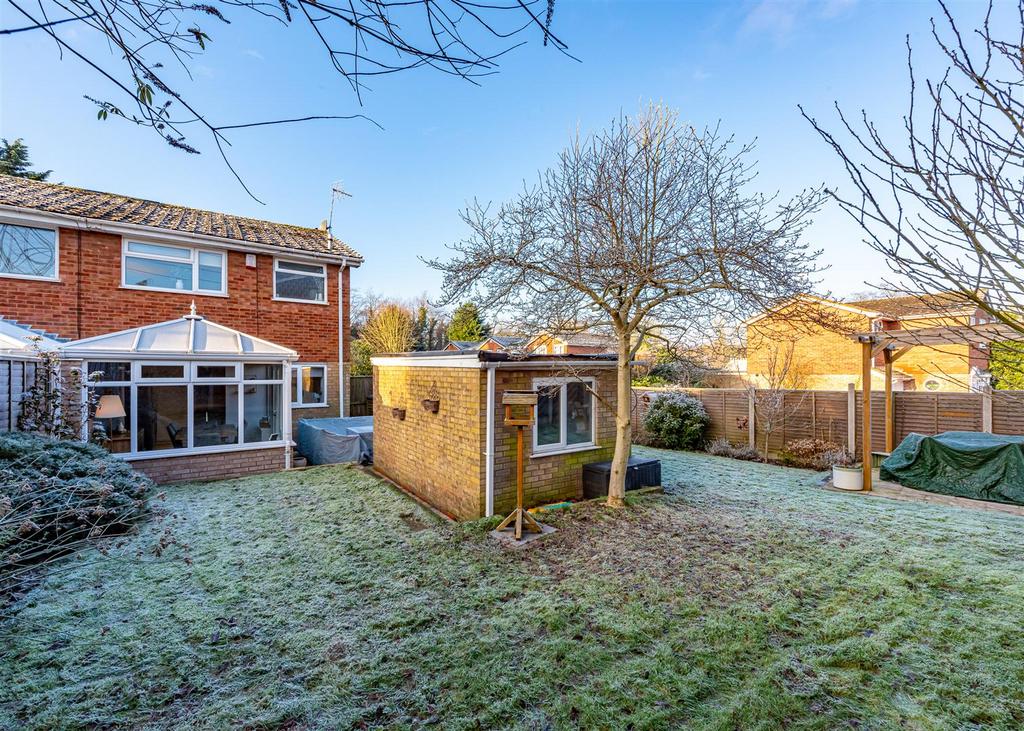 21 Millers Vale-External.jpg