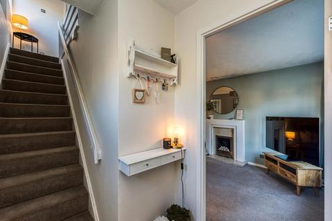 21 Millers Vale, Wombourne, Wolverhampton, WV5 8HR