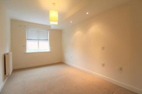 2 bedroom apartment to rent, Shaw Road, Chilwell, Nottingham, NG9 6RS