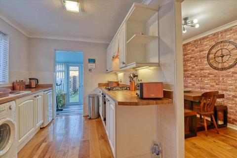 58 Cherry Tree Avenue, Clacton-on-sea, CO15 1AS