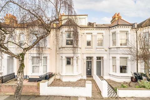 Wilton Avenue, London W4