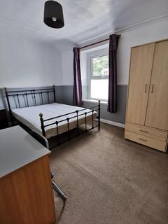 2 bedroom house to rent, North Hill Road, Mount Pleasant, Swansea