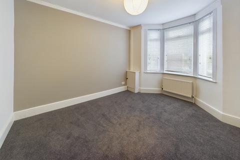 undefined, Glenview Gardens, Boxmoor, HP1