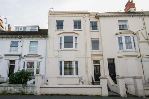 2 bedroom apartment to rent, Buckingham Place, Brighton BN1