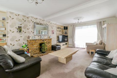 4 bedroom end of terrace house for sale, Bilton Way, EN3