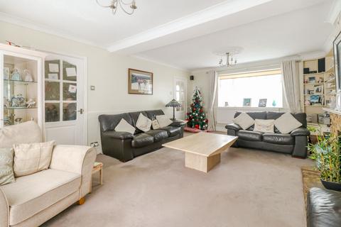 4 bedroom end of terrace house for sale, Bilton Way, EN3