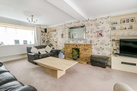 4 bedroom end of terrace house for sale, Bilton Way, EN3