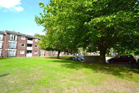 1 bedroom apartment to rent, Scrubbitts Square, Radlett