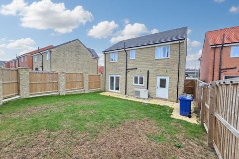4 bedroom detached house for sale, Murray Drive, Stairfoot, S70