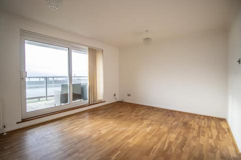 2 bedroom flat for sale, Eastern Esplanade, Southend-on-Sea SS1