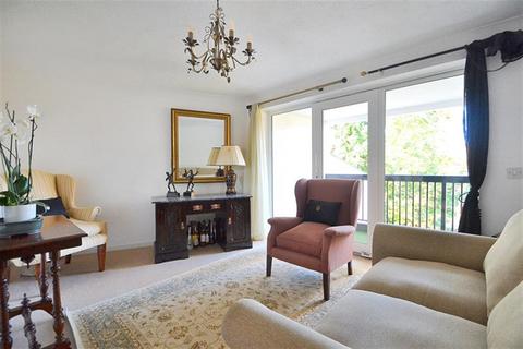 1 bedroom flat for sale, Winchester