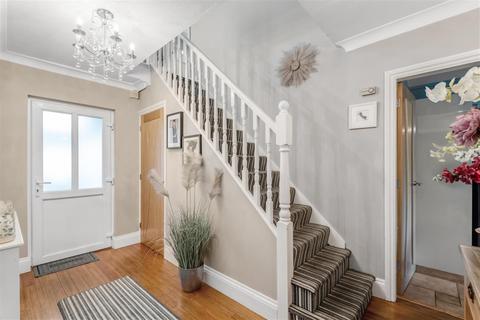 18 Boultbee Road, Sutton Coldfield, B72 1DW