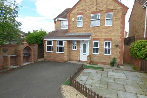 4 bedroom detached house to rent, Ryelands Close, Market Harborough