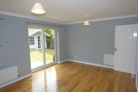 4 bedroom detached house to rent, Ryelands Close, Market Harborough