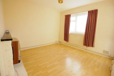 1 bedroom flat for sale, Ampleforth Road, Abbey Wood, London, SE2 9BL