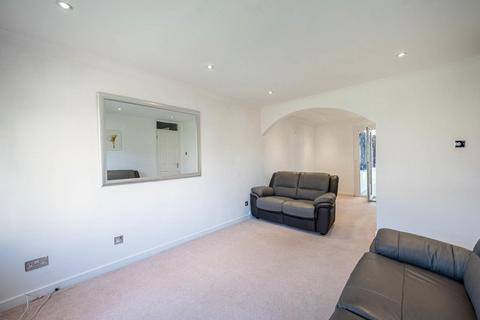 2 bedroom end of terrace house for sale, Calder Grove, Motherwell