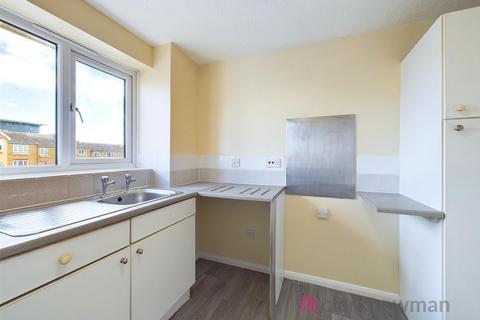 2 bedroom apartment for sale, Dadswood, Harlow CM20