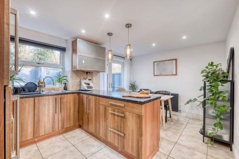 15 Atcham Close, Redditch, B98 0NY